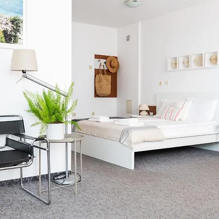 Sea House Afrodita Ii Hotel *