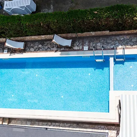 Sea House Afrodita Ii Hotel *