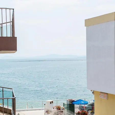 Sea House Afrodita Ii * נסבר