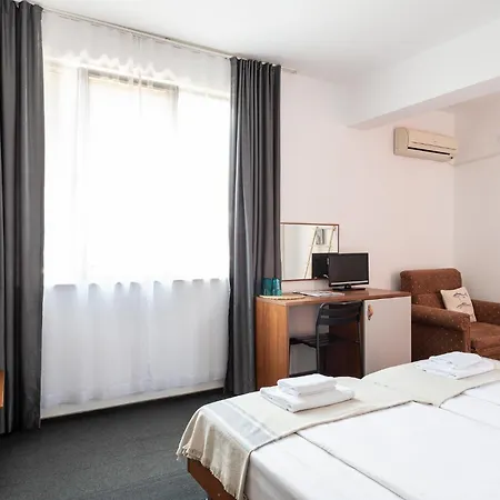 Sea House Afrodita Ii Hotel *