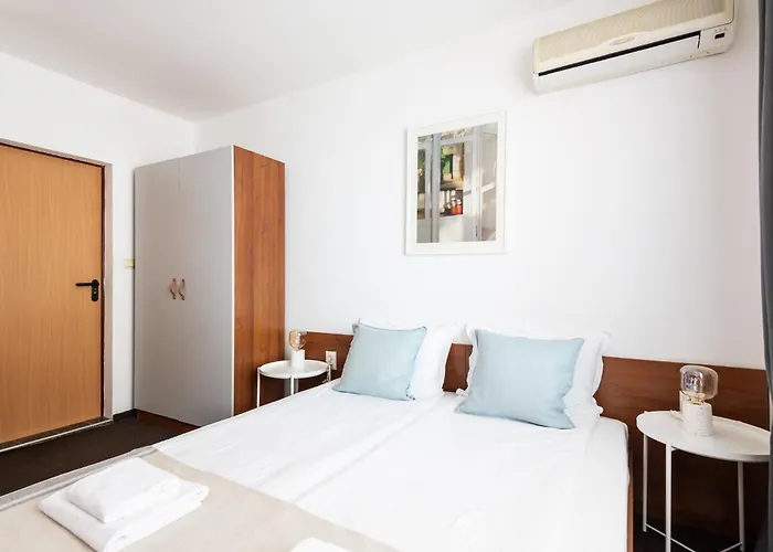 Sea House Afrodita Ii *