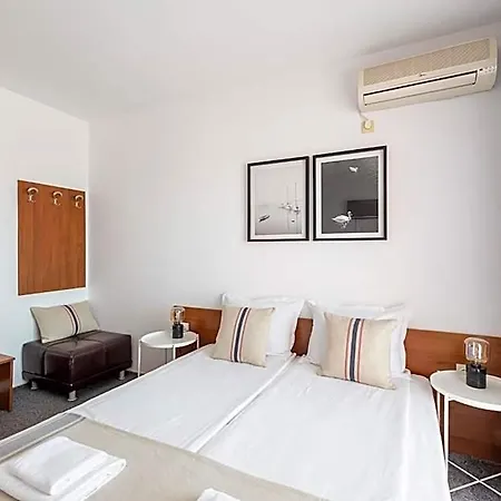 فندق Sea House Afrodita Ii نيسيبار