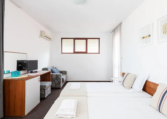 Sea House Afrodita Ii Хотел