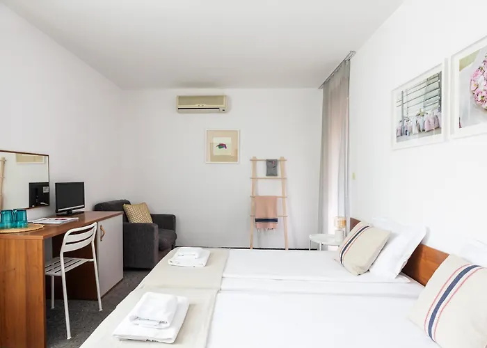 Sea House Afrodita Ii Несебър